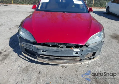 2012 Tesla Model S Signature z USA, uszkodzony, nr VIN 5YJSA1DN4CFP01583